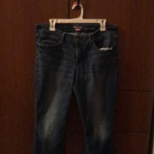 Levi’s Denizen modern slim jeans